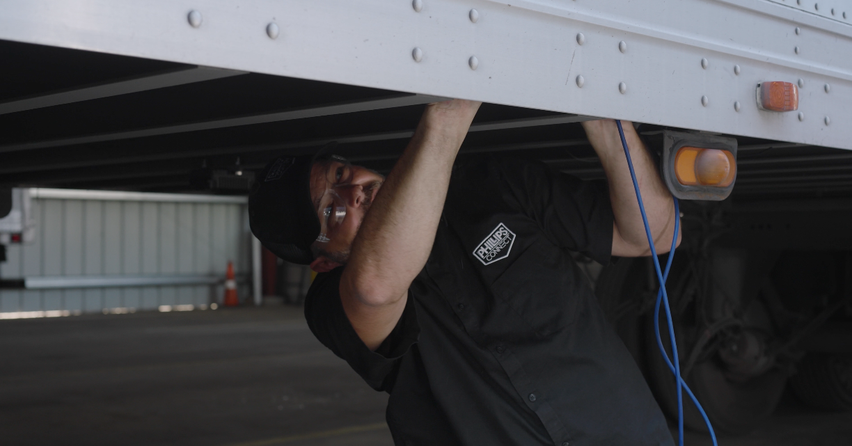 Phillips Connect Telematics Hardware Installation2